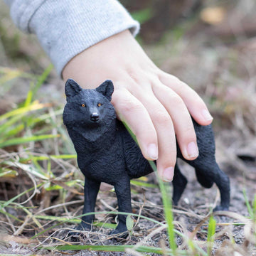 Safari Ltd. Black Wolf Figurine - Realistic 5.3" Figure - Educational Toy for Boys, Girls, and Kids Ages 1+
