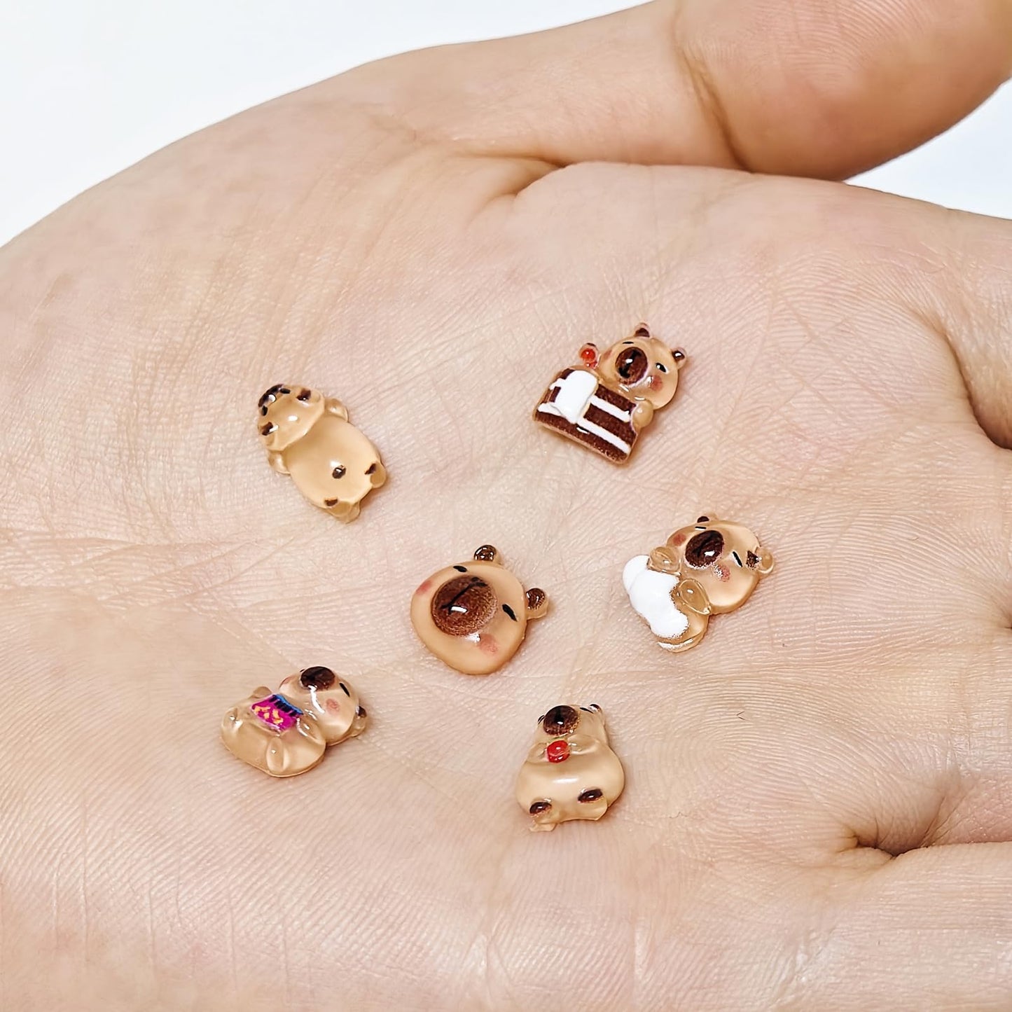 Wewounyl 120 Pcs Mini Animal Figurine for Making Miniaturemoss Landscape Decorations and Crafts, Resin Mini Animals Figures for Dollhouse Micro