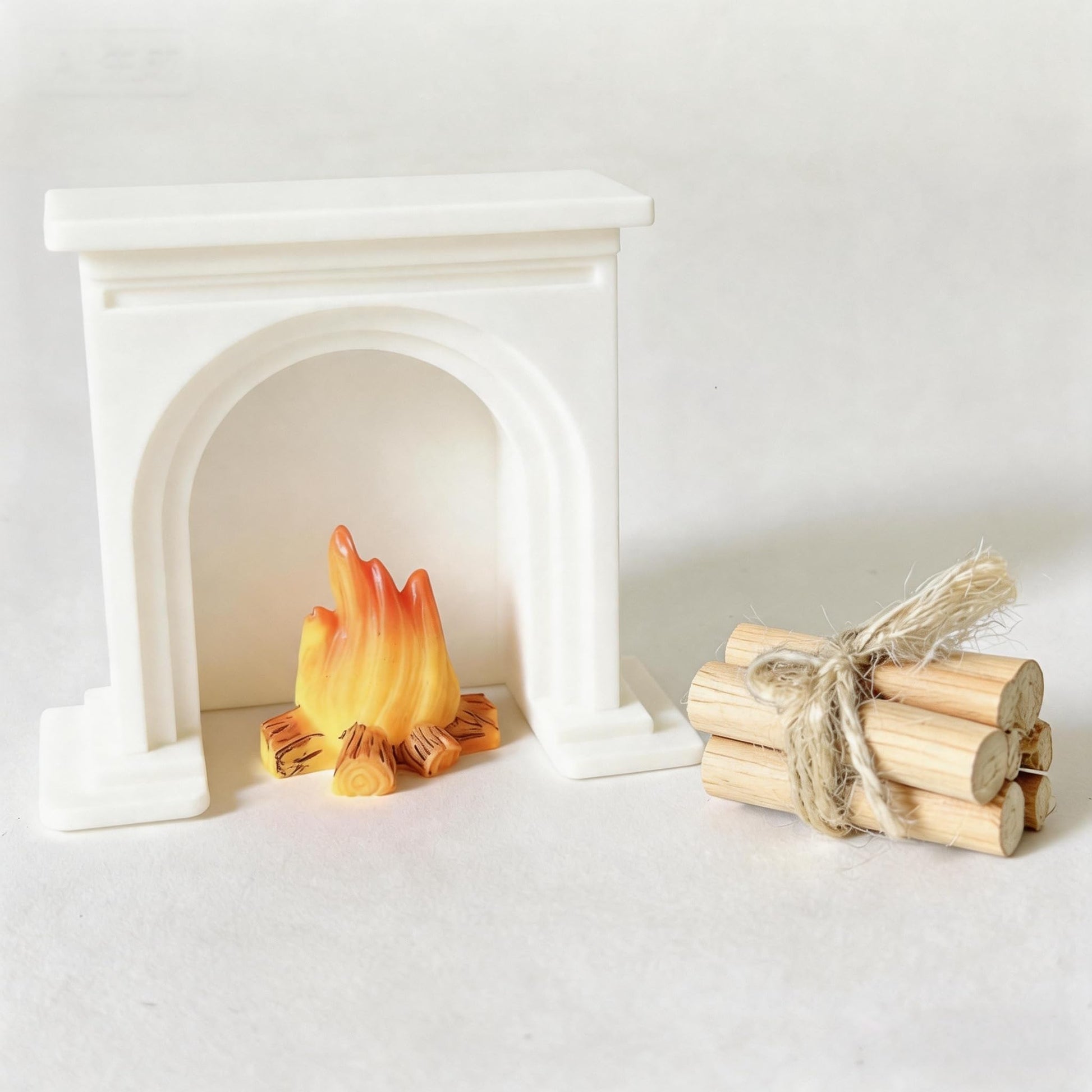 3 Pack Dollhouse Decoration, 1:12 Miniature Fireplace Set with Flame Effect, Desktop Model with Log Bundle, Arch Design (White)