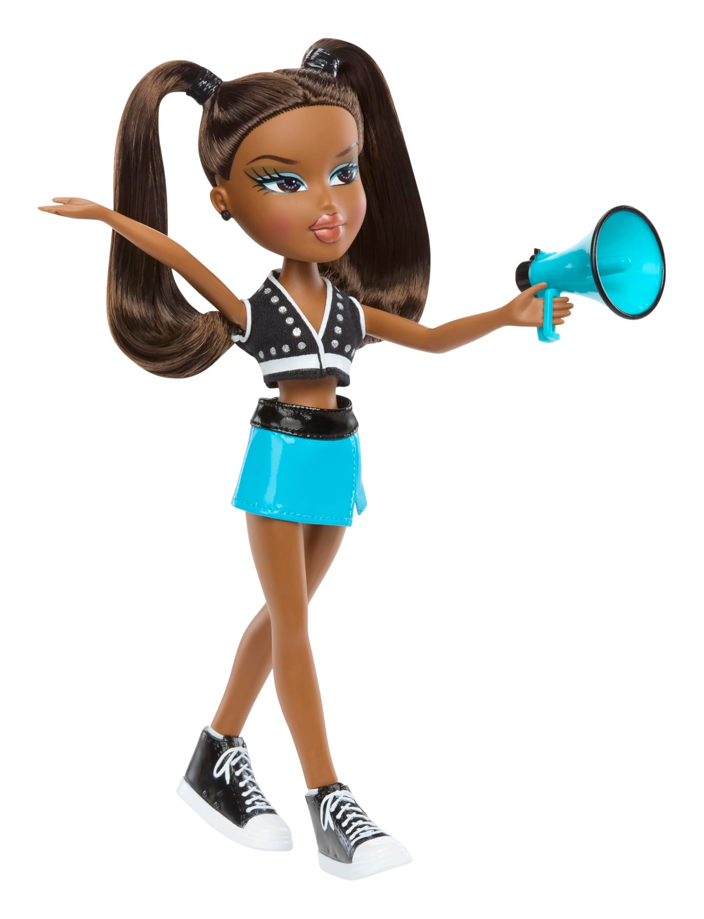 Bratz Play Sportz Sasha Fashion Doll with Accessories, Cheerleading
