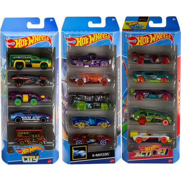 Hot Wheels Toy Cars, Bundle of 15 1:64 Scale Vehicles with 3 Themes: HW City, X-Raycers & Track Pack