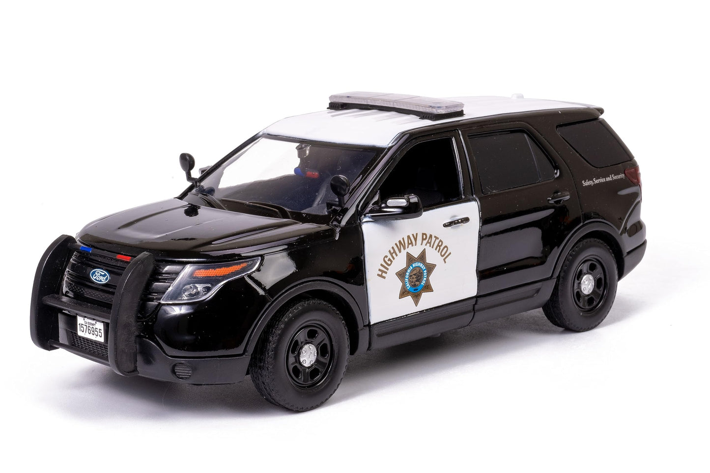 Motormax 76955 1/24 Scale 2015 Ford Police Interceptor Utility Police SUV California Highway Patrol CHP Diecast Model Car