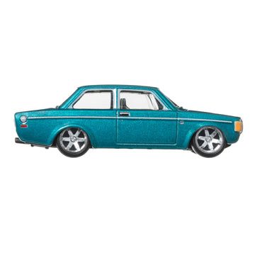Hot Wheels Car Culture Circuit Legends Vehicles for 3 Kids Years Old & Up, 74 Volvo 142 Gl, Premium Collection of Car Culture 1:64 Scale Vehicles