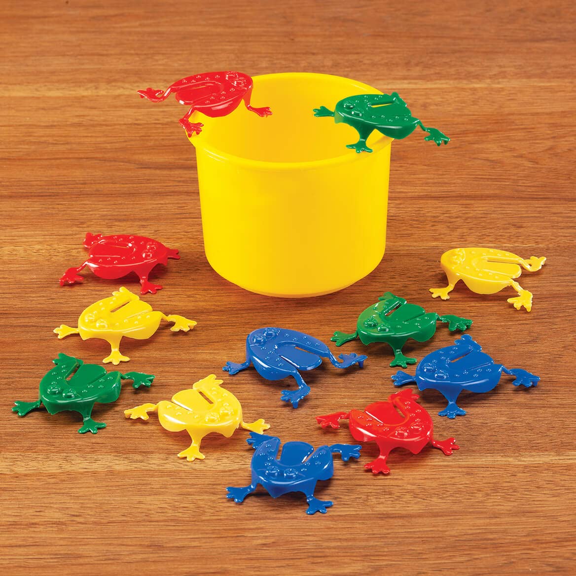 Fox Valley Traders Jumping Frogs Game
