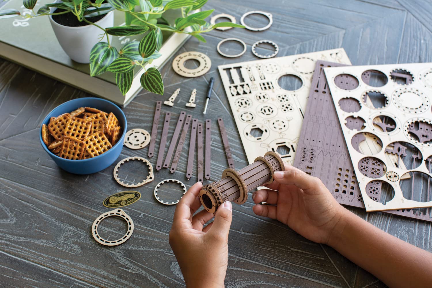 Gearjits: Telescope - Wooden 3D Building Puzzle for Teens & Adults - Build Your Own Telescope - Fun for Parents Too! - Great STEAM Gifts for Ages 12+