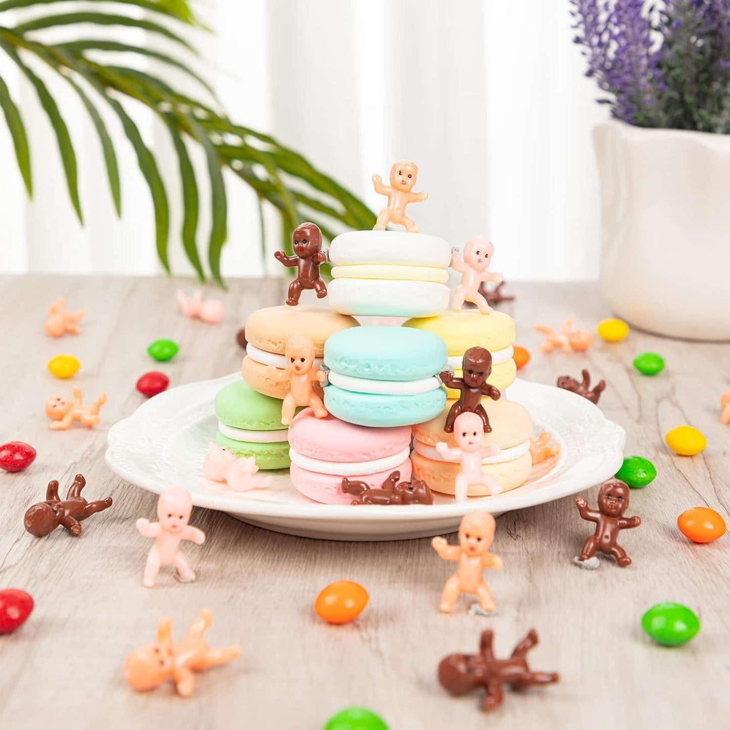 JUXINDA 72 Baby Shower Ice Cube Game Mini Plastic Baby/Party King Cake Toppers (Latin+Black)