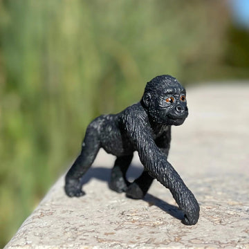 Safari Ltd. Lowland Gorilla Baby Figurine - Lifelike 3.3" Wildlife Figure - Educational Toy for Boys, Girls, and Kids Ages 3+
