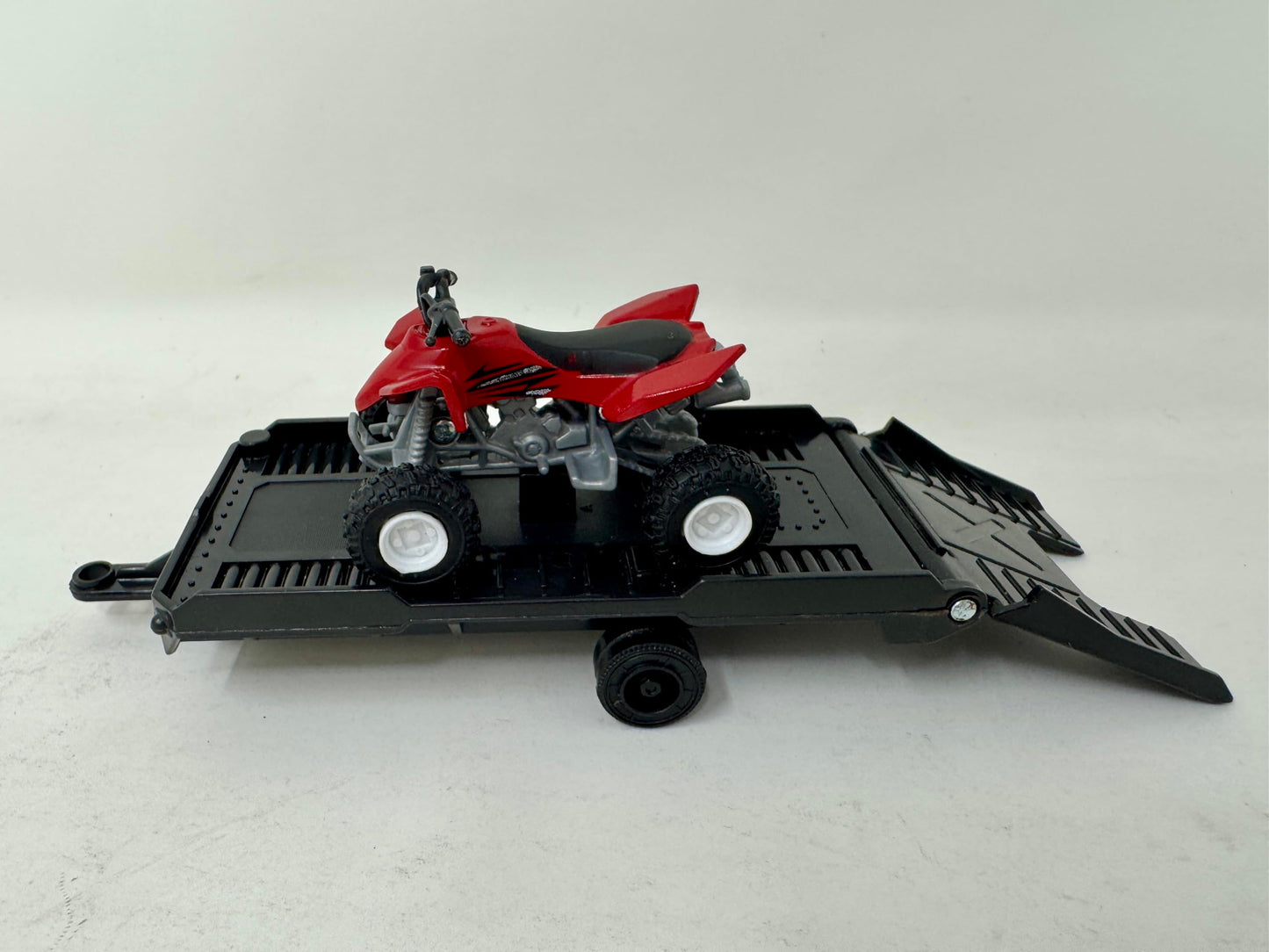 NewRay Toys 1:43 Chevy Silverado Pick Up Truck with Trailer and Dirt Bike