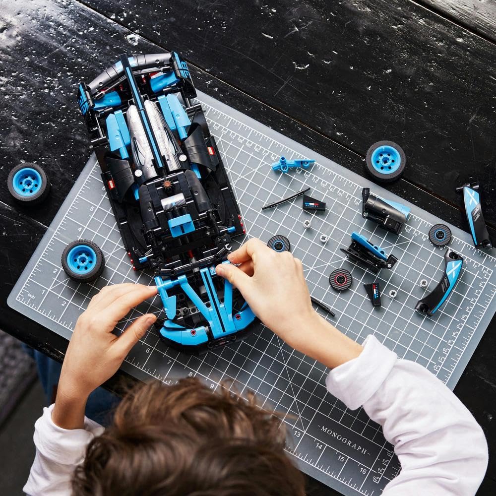 LEGO Technic 42162 Bugatti Bolide Agile Blue