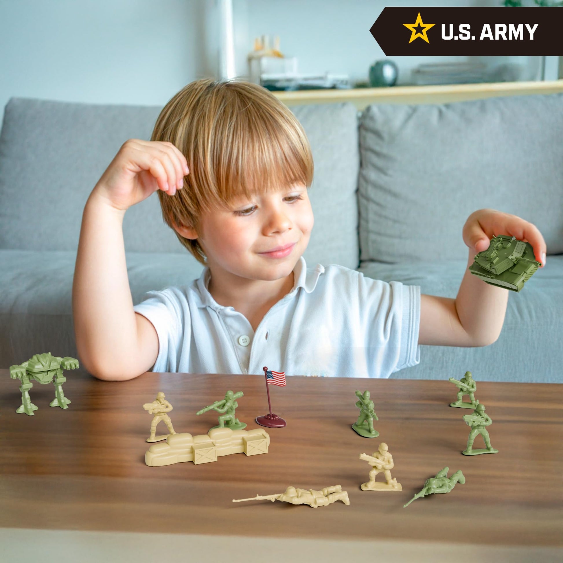 Lollipop - U.S. Army Combat Action Tub Set - 67 Piece Military Playset with Mini Soldiers, Tanks, Helicopter, Army Jeep, Plastic Army Men, War Toys