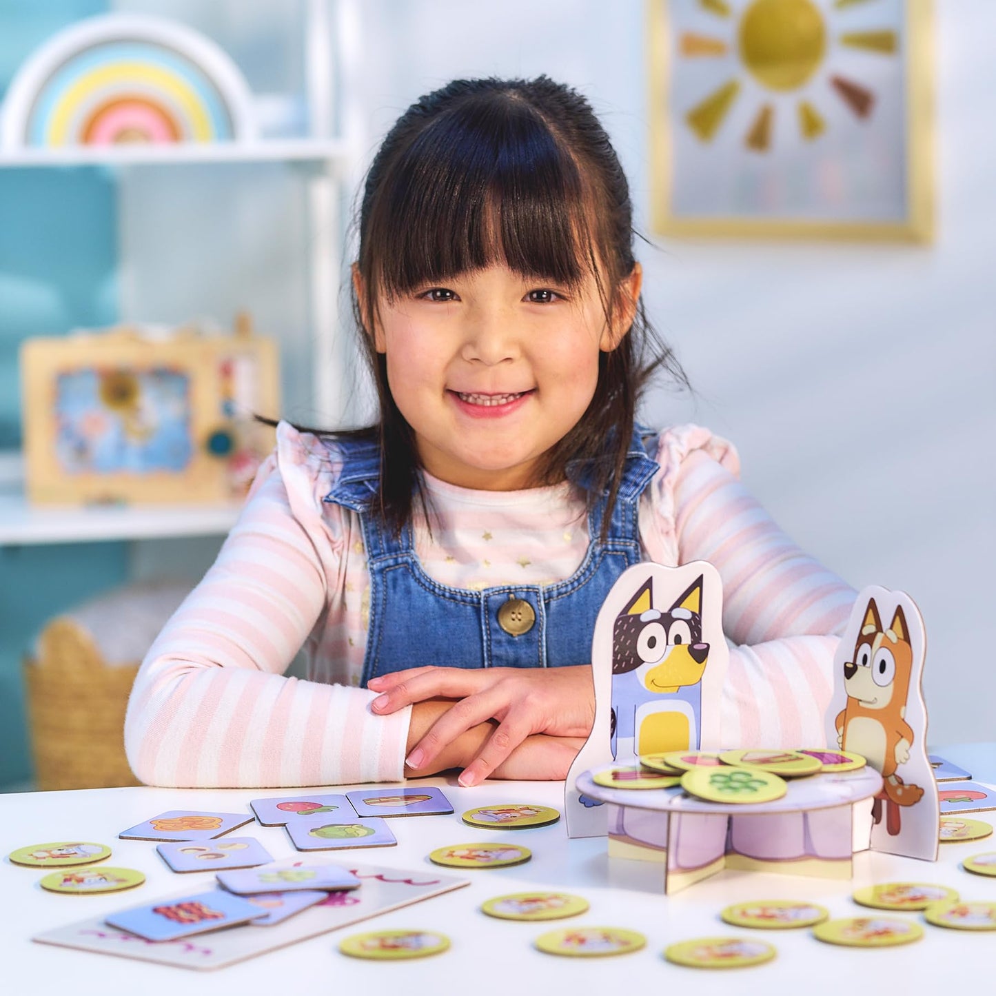 Bluey Fancy Restaurant Game, Join and Bingo as They Match Food Cards to Help Dad Prepare a Special Dinner for Mum, Serve up Fun While Building Memory