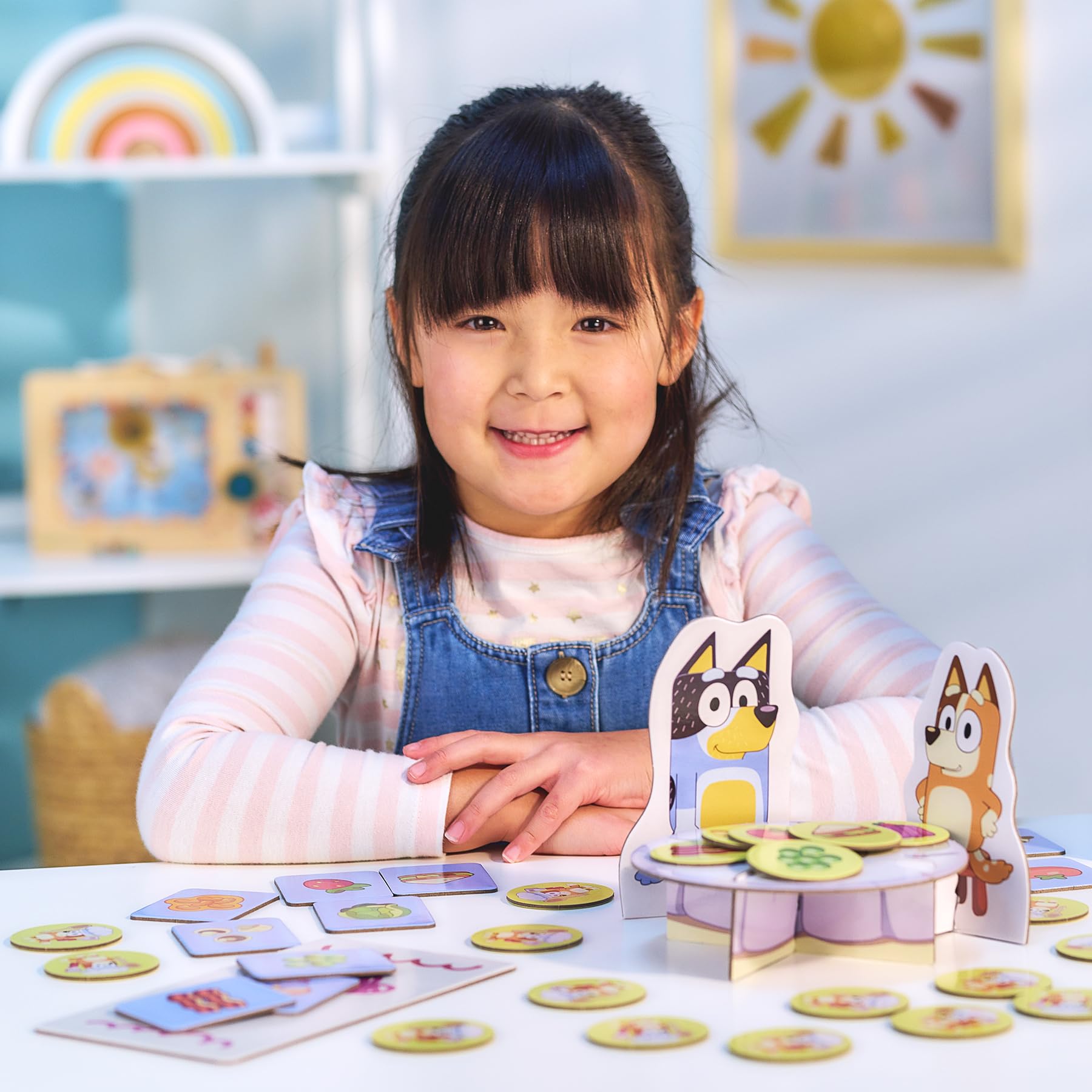Bluey Fancy Restaurant Game, Join and Bingo as They Match Food Cards to Help Dad Prepare a Special Dinner for Mum, Serve up Fun While Building Memory
