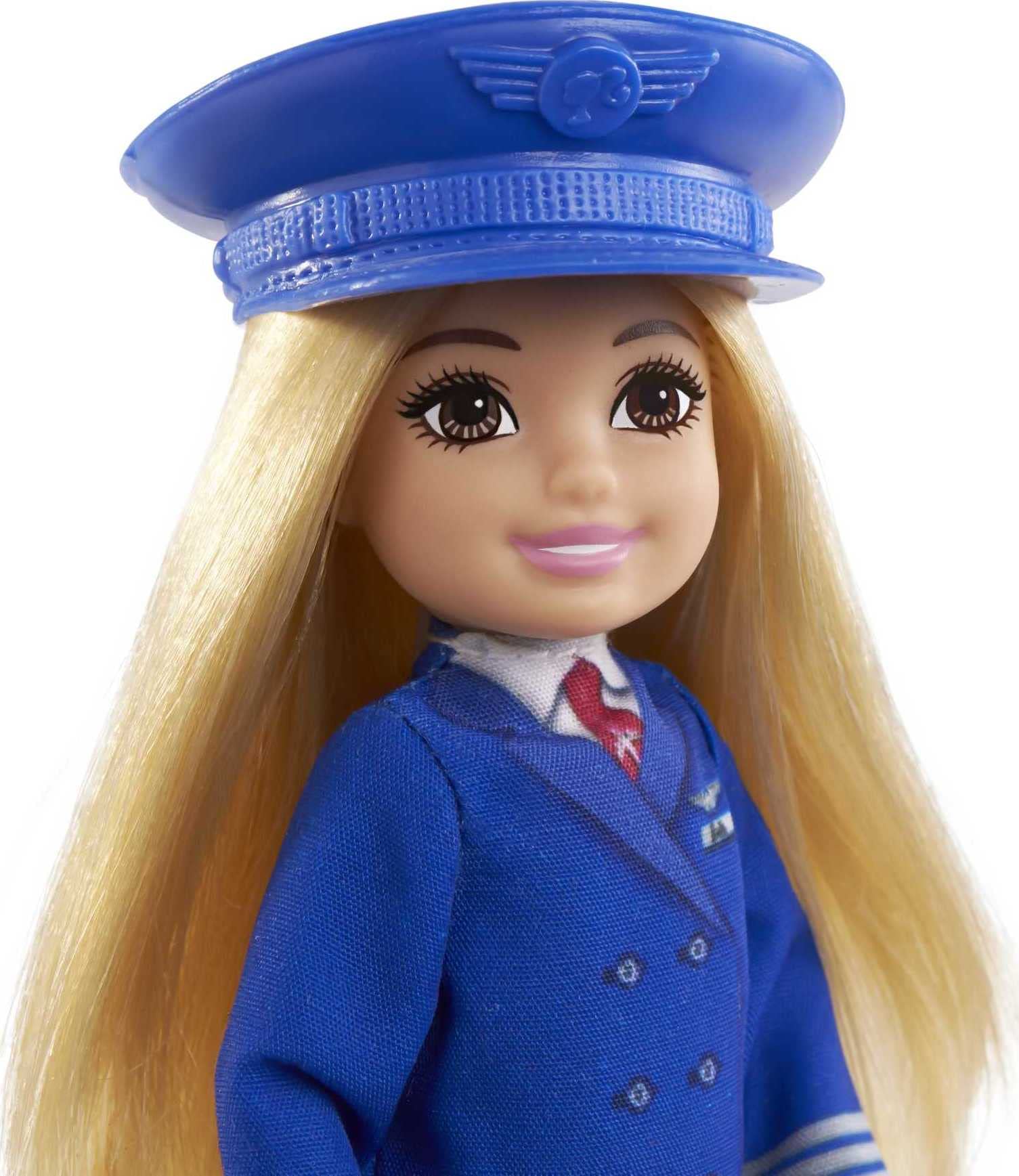 Barbie Chelsea Can Be Playset with Blonde Chelsea Pilot Doll (6-in), Luggage, Headset, Cockpit Wheel, Mini Plane, Glasses, for Ages 3 Years Old & Up