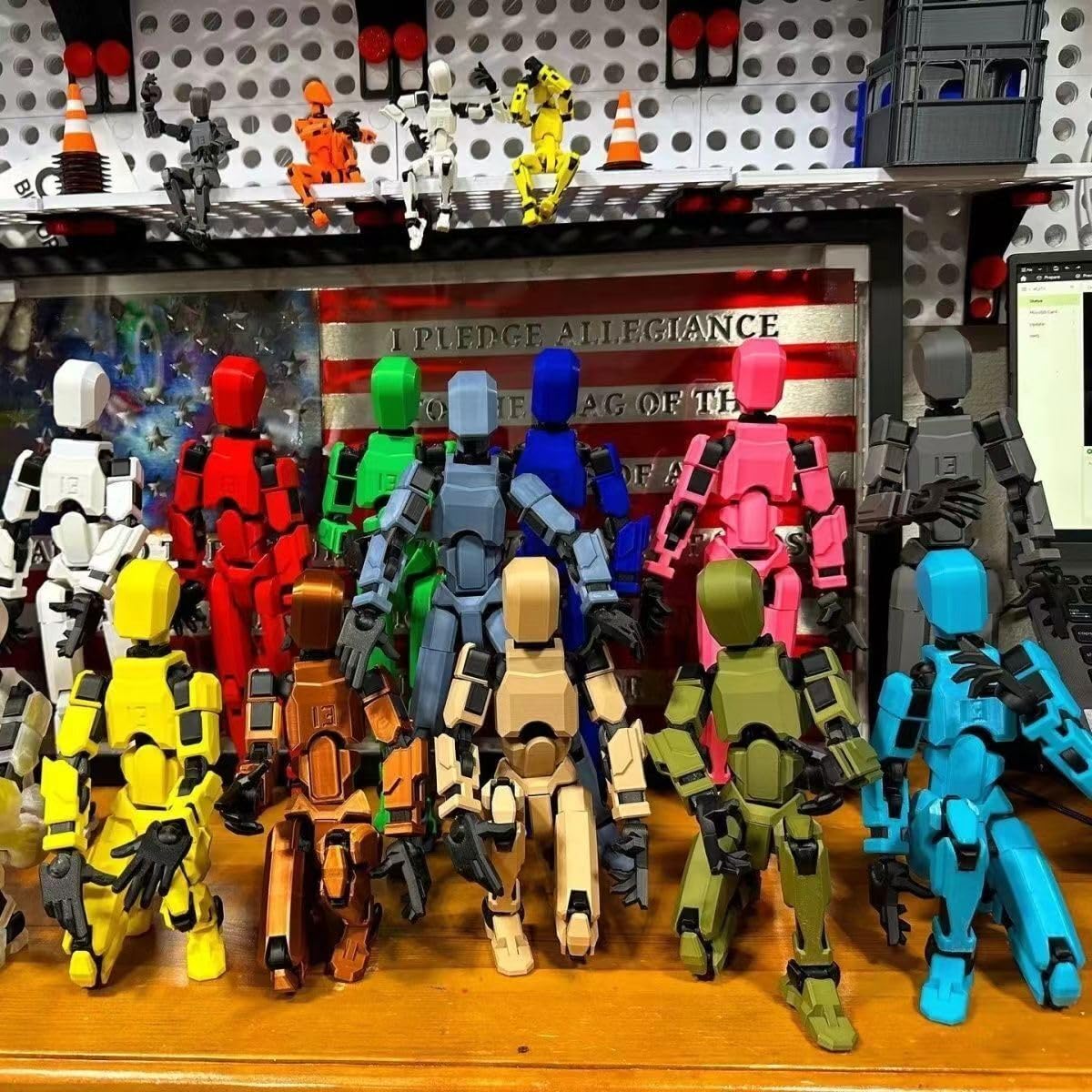 Dumwick Titan13 Action Figure, Lucky Robot 13 Action Figure,3D Printed Multi-Jointed Movable Action Figures,Dummy Robot 13 Figure Creative Gifts