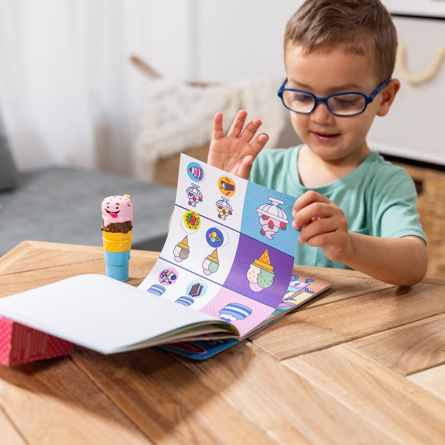 Melissa & Doug Sticker Wow!™ 24-Page Activity Pad and Sticker Stamper, 300 Stickers, Arts and Crafts Fidget Toy Collectible Character - Ice Cream -