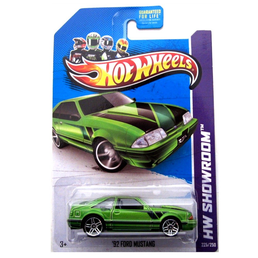 Hot Wheels Showroom '92 Ford Mustang 225/250