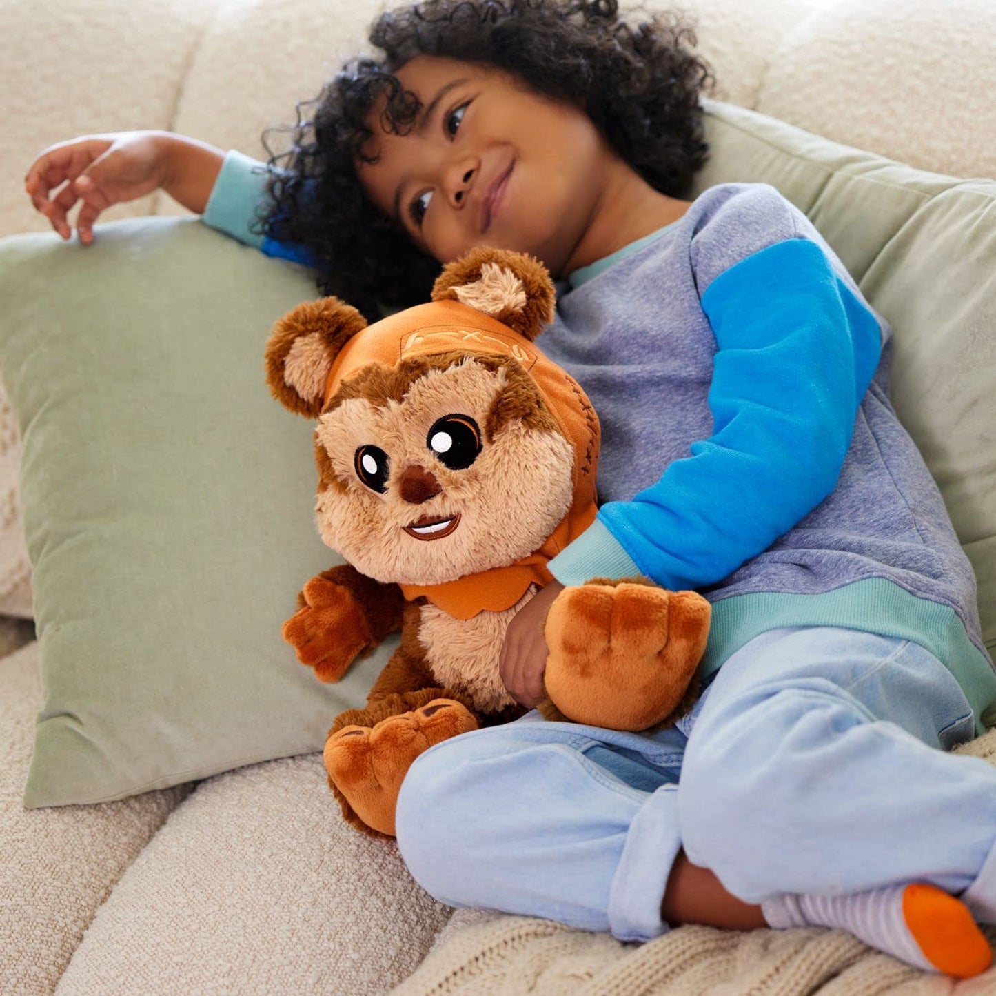 Disney Store Official Star Wars Wicket Ewok Plush with Big Feet - Small 11-Inch Cuddly Toy for Fans, Perfect Collectible & Gift for All Ages - Iconic