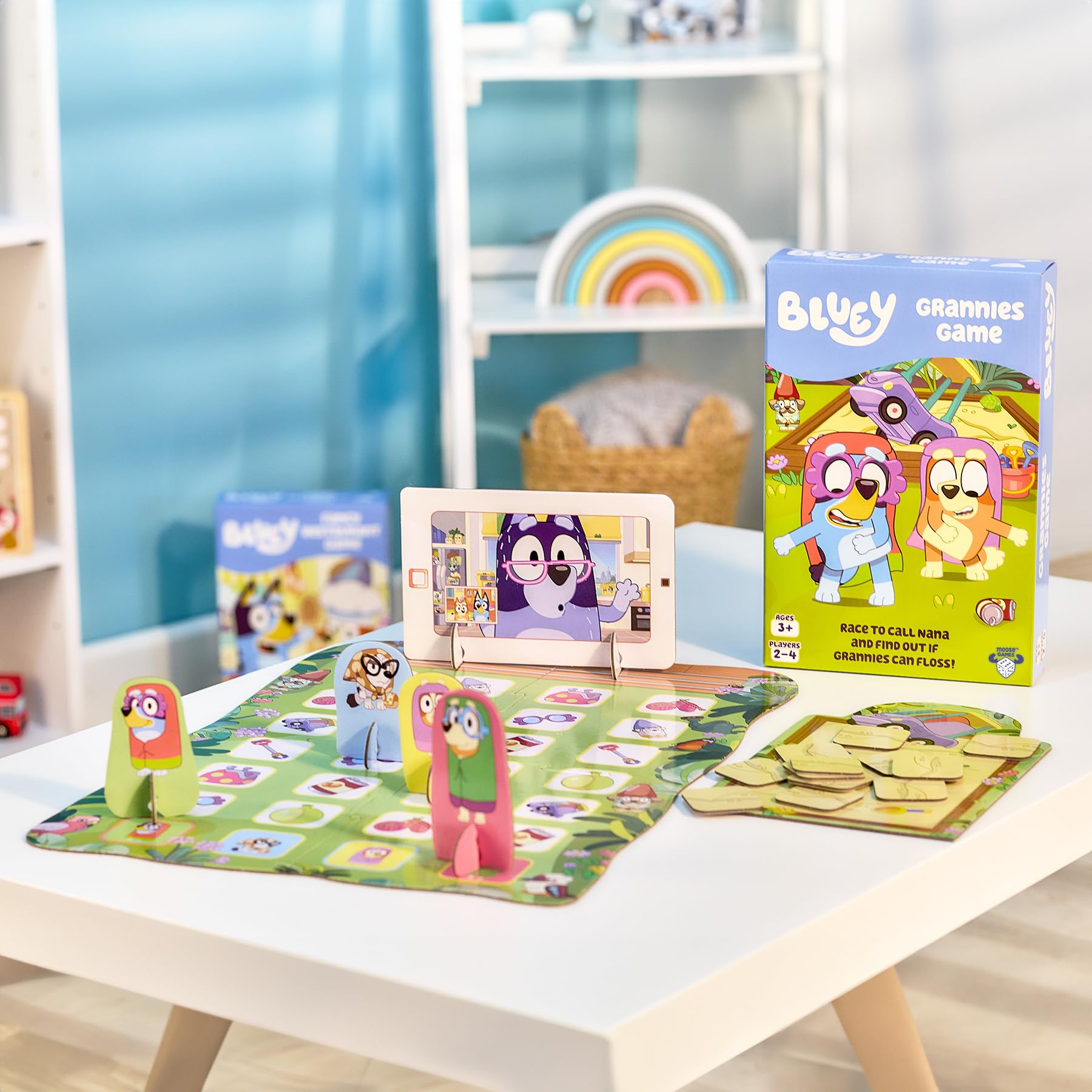 Bluey Grannies Game, A Granny Game Where You Collect Grannies' Items Like Glasses and Walking Sticks, Race to Be The First to Call Nana and Start