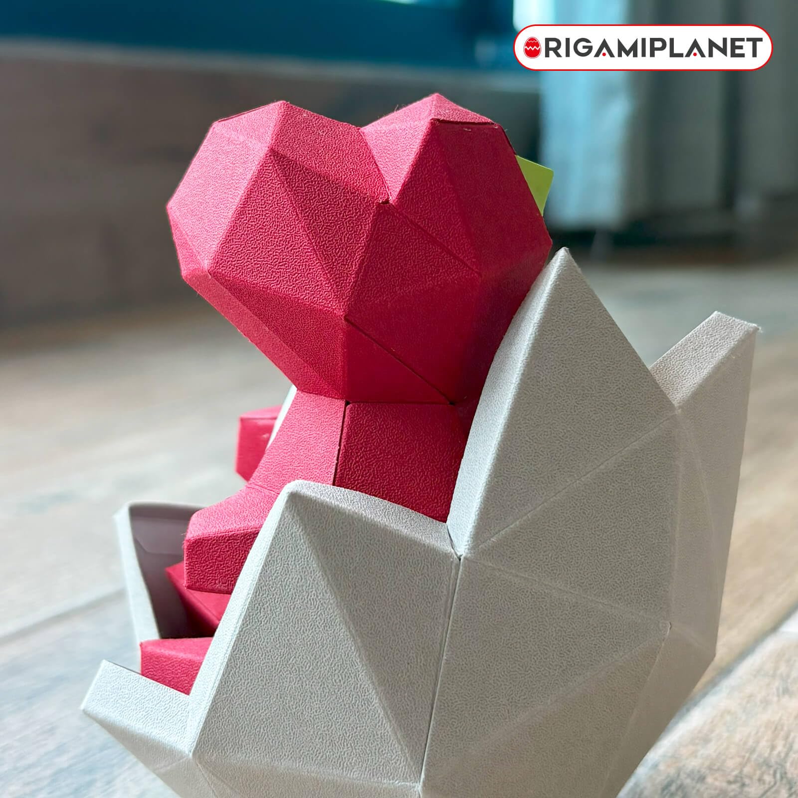 ORIGAMIPLANET 3D Dinosaur Origami Paper Craft Kit, Cute Dinosaurier-Baby DIY Pre-Cut 3D Papercraft for Teens & Adults, Creative Handmade Animal