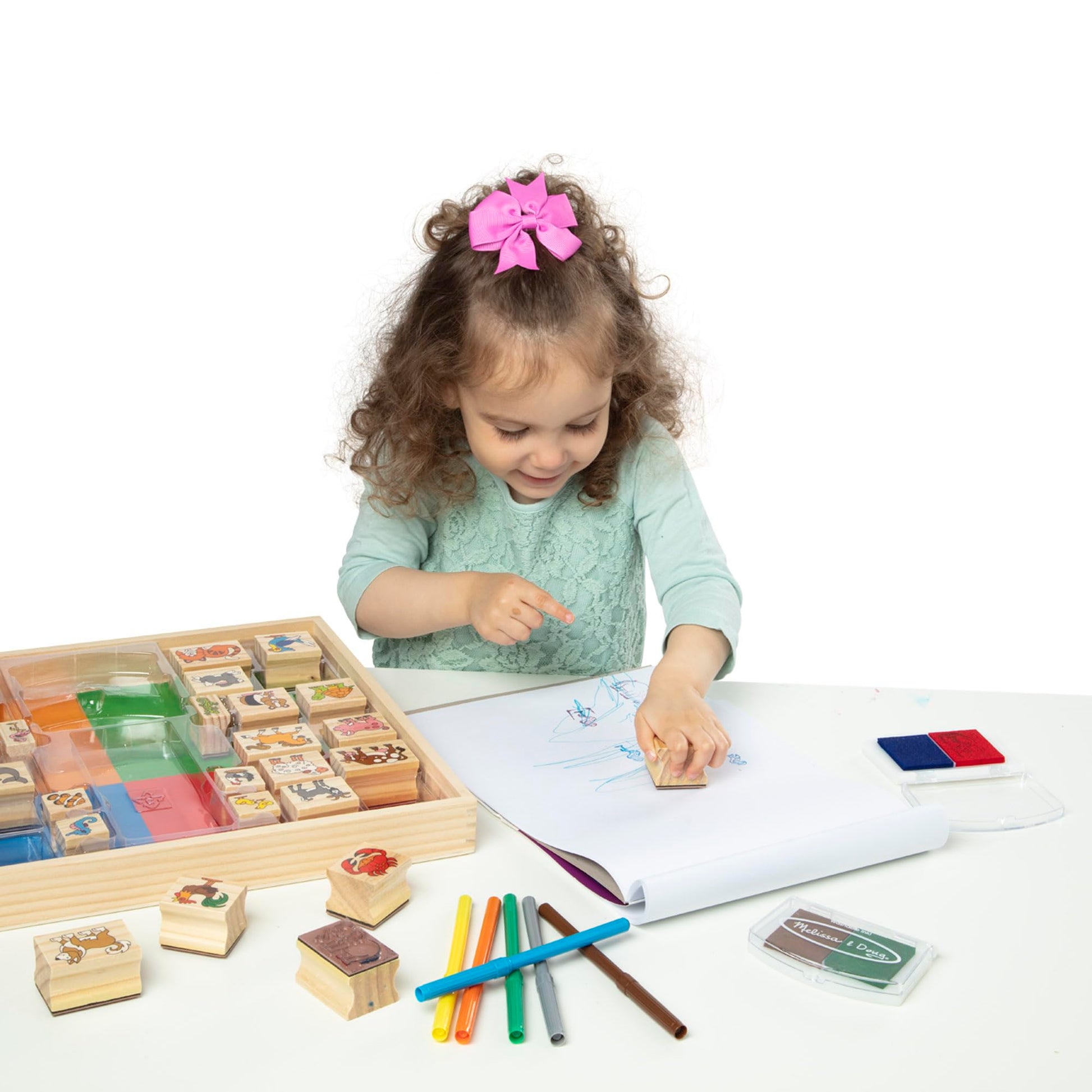 Melissa & Doug Deluxe Wooden Stamp Set: Animals - 30 Stamps, 6 Markers, 2 Stamp Pads Kids Art Projects, Wooden Stamps with Washable Ink, for Kids Ages