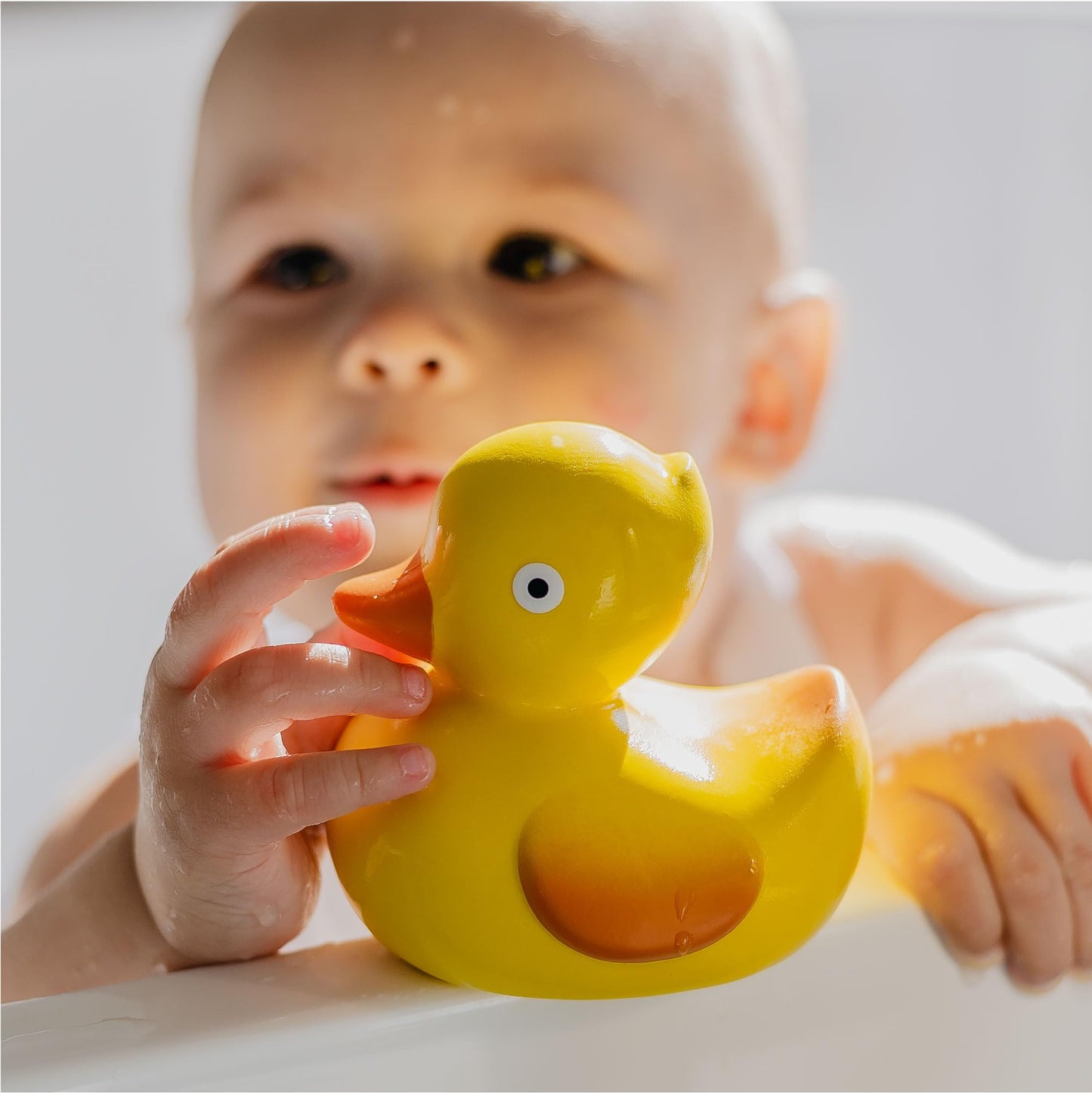 CaaOcho Pure Natural Rubber Bath Toy - Rubber Ducky Lily the Duck Baby Toy - Hole Free Bath Toys, BPA Free Bath Toys for Infants, Without Holes Sealed