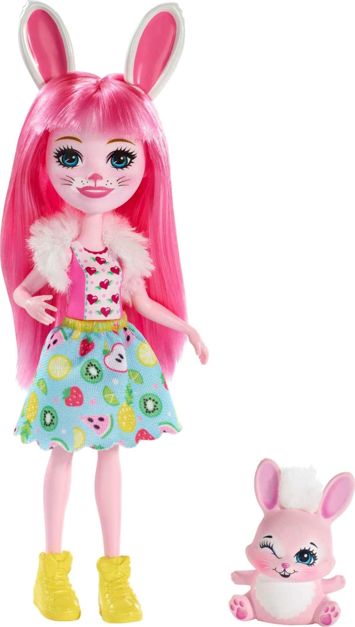 Enchantimals Patter Peacock Doll & Flap Figure, 6-inch small doll, with long purple hair, peacock wings, removable skirt, headpiece and shoes, Gift