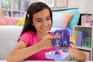 Polly Pocket Dolls and Playset, Blueberry Besties Compact, Travel Toy with 1 Micro Doll, Pet, Fruit Themed Accessories
