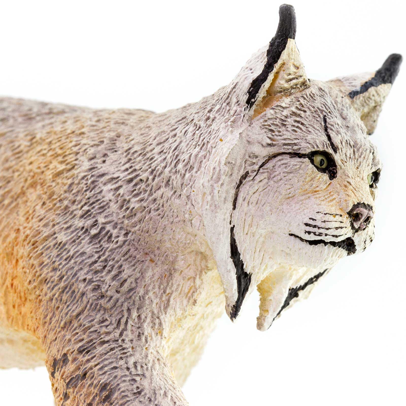 Safari Ltd. Lynx Figurine - Lifelike 3.5" Model Figure - Educational Toy for Boys, Girls, and Kids Ages 3+