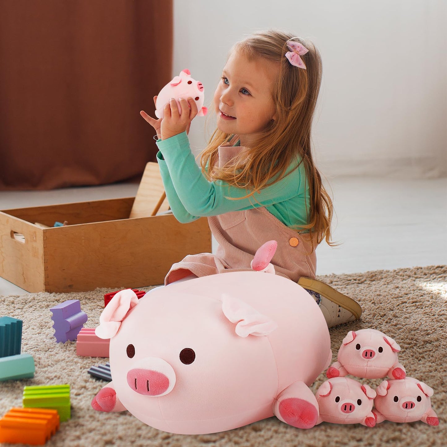Achwishap 5PCS Pig Family,Pig Stuffed Animal Mommy with 4 Pig Babies Plush,Cute Pig Plush Pillow Cushion Doll,Kawaii Pig Plush Toy Hugging Pillow