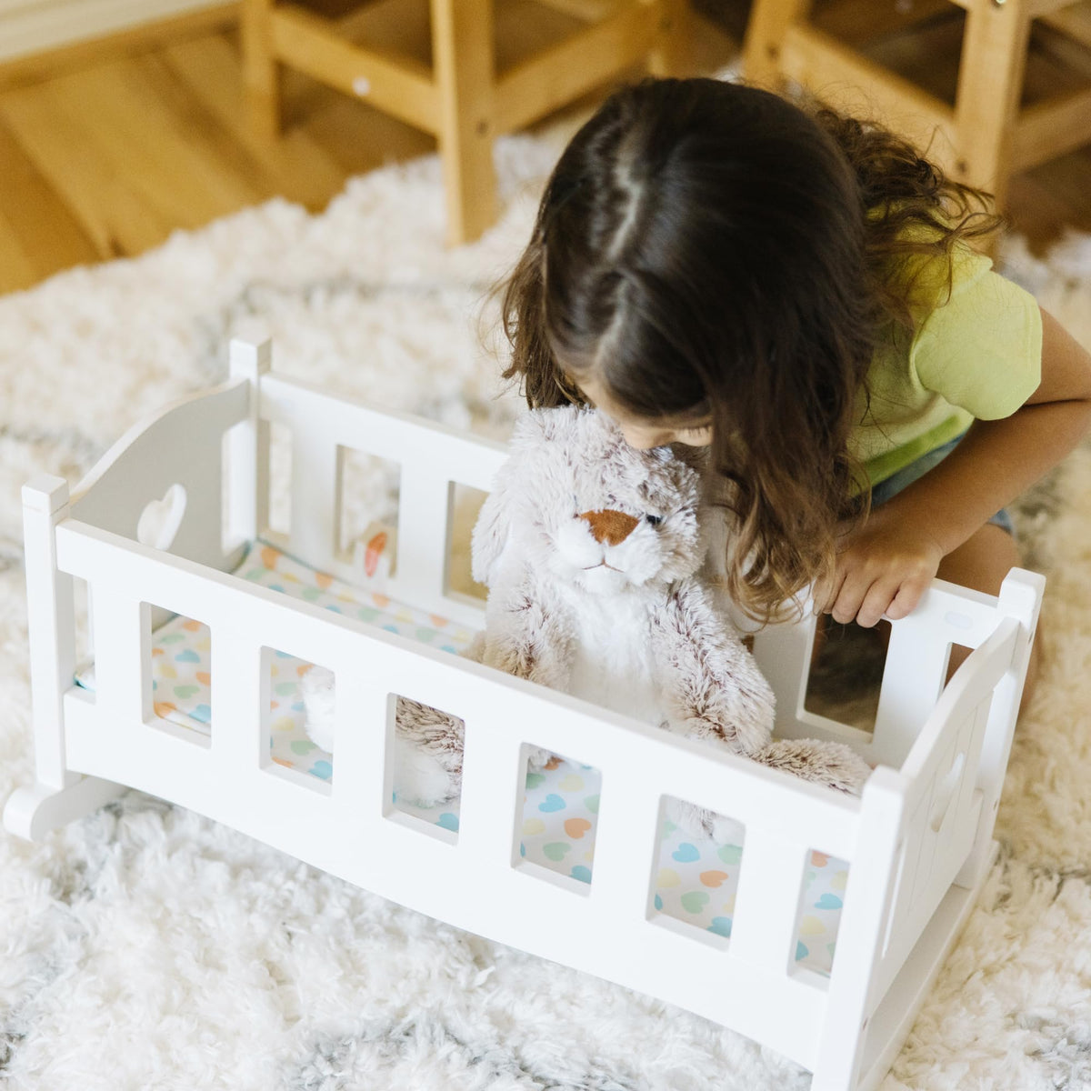 Melissa & Doug Wooden Play Cradle for Dolls - Baby Doll Crib and Baby Doll Bed with Mattress, Doll Accessories for Pretend Play and Stuffed Animals,