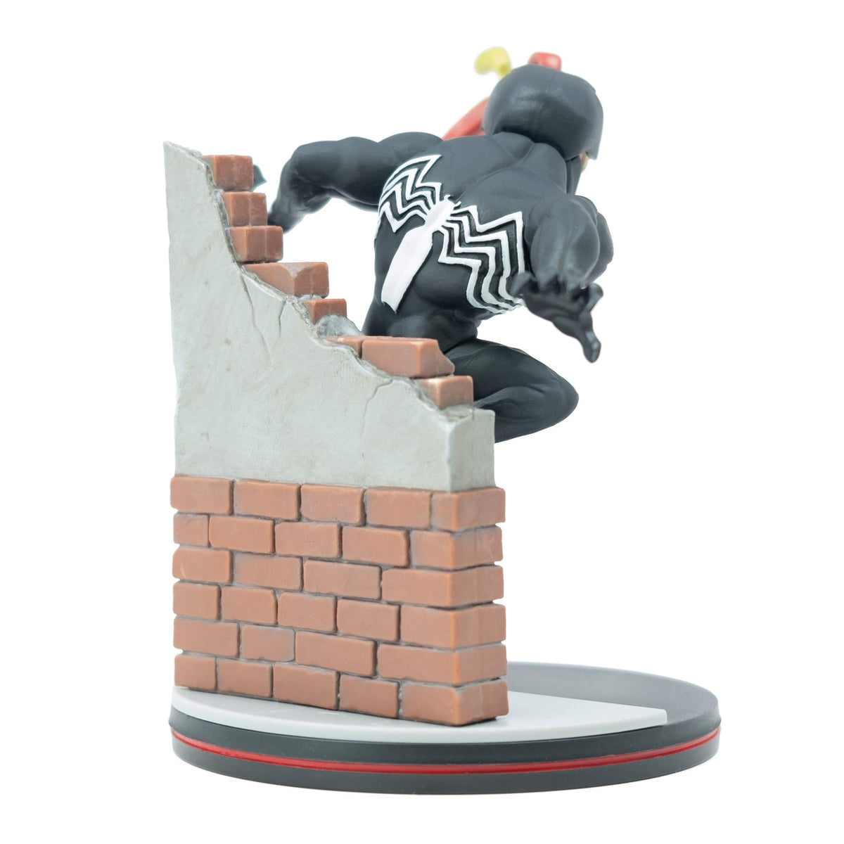 QMx Marvel's Venom Q-Fig Diorama Figure
