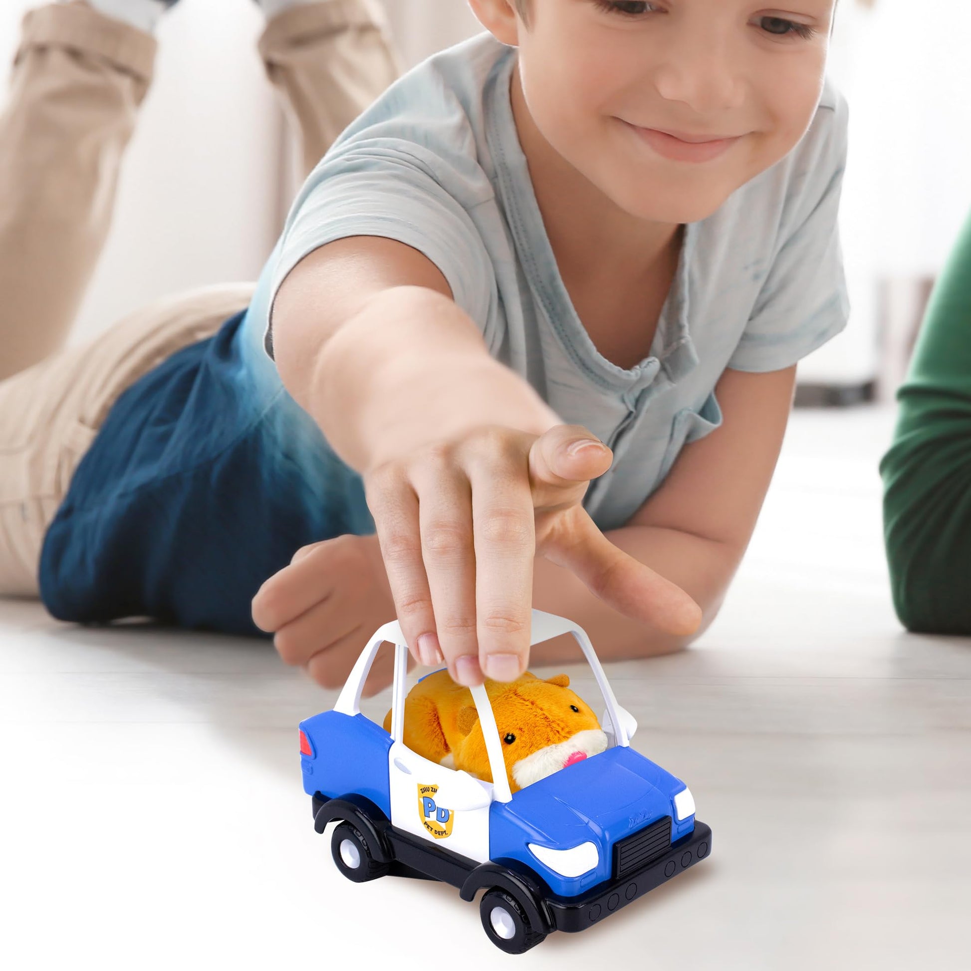 ZhuZhu City Electronic Hamster Police Car Toy - Interactive Pet with 40+ Sounds & Sirens - Includes Mr. Squiggles - Birthday Gift for Boys & Girls