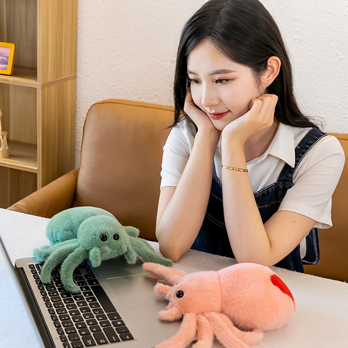 YUDONG 9.8" Green Soft Spider Plush Pillow, Realistic Toy