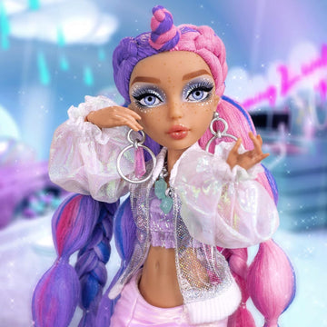 MERMAZE MERMAIDZ Color Change Kishiko Mermaid Fashion Doll Designer Outfit & Accessories, Stylish Hair & Sculpted Tail, Poseable, Collectors Ages 4 5