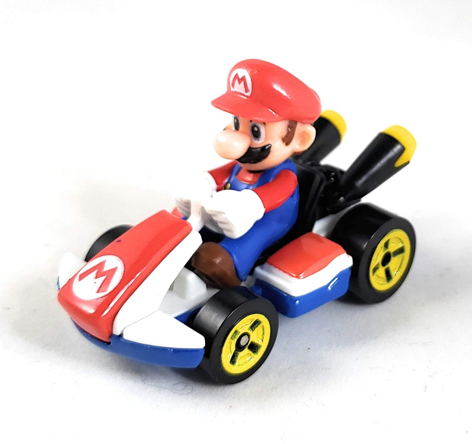 Hot Wheels Mariokart 4-Pack Exclusive Black Yoshi P-Wing Mario Bowser Luigi
