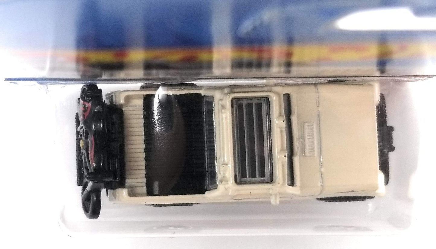 Hot Wheels 2019 HW Hot Trucks '67 Jeepster Commando 84/250, White