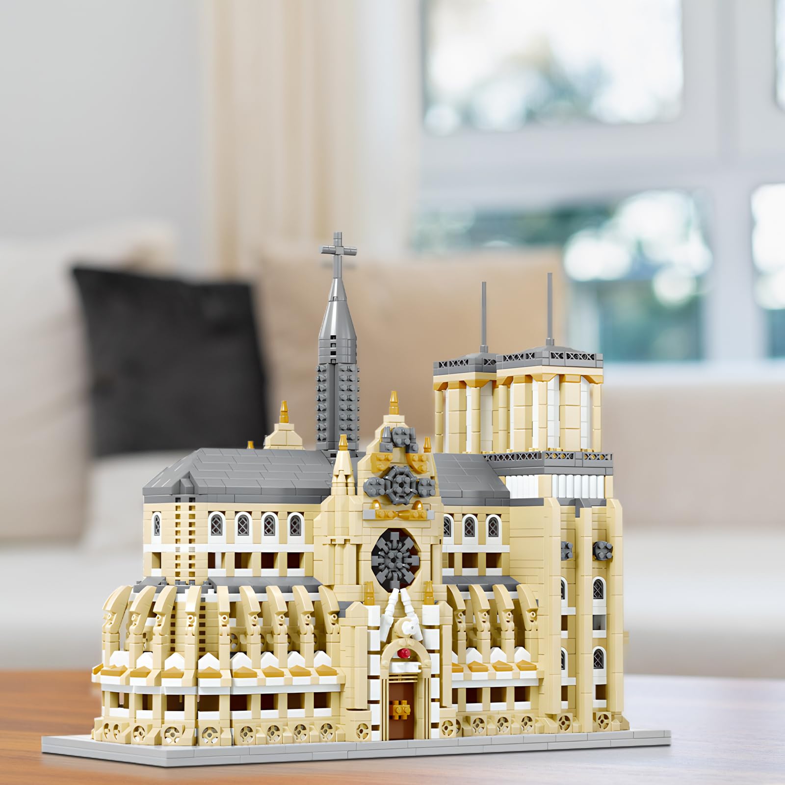 YCJZXMS Notre Dame Cathedral Miniature Block Set (2908 Pieces) - Landmark Model Puzzle Toy, Suitable for Children and Adults as a Gift