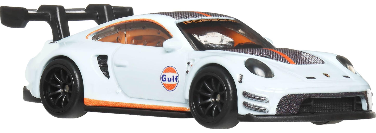 Hot Wheels Premium Car Culture Collectible Toy Car, 1:64 Scale Die-Cast Aston Martin Vantage GTE, Circuit Legends Vehicle with Real Riders Tires