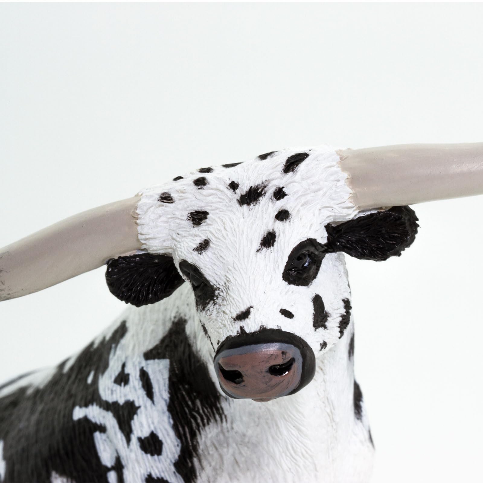 Safari Ltd. Texas Longhorn Bull Figurine - Hand-Painted, Lifelike 5.5" Model Figure - Fun Educational Farm Animal Toy for Boys, Girls & Kids Ages 3+