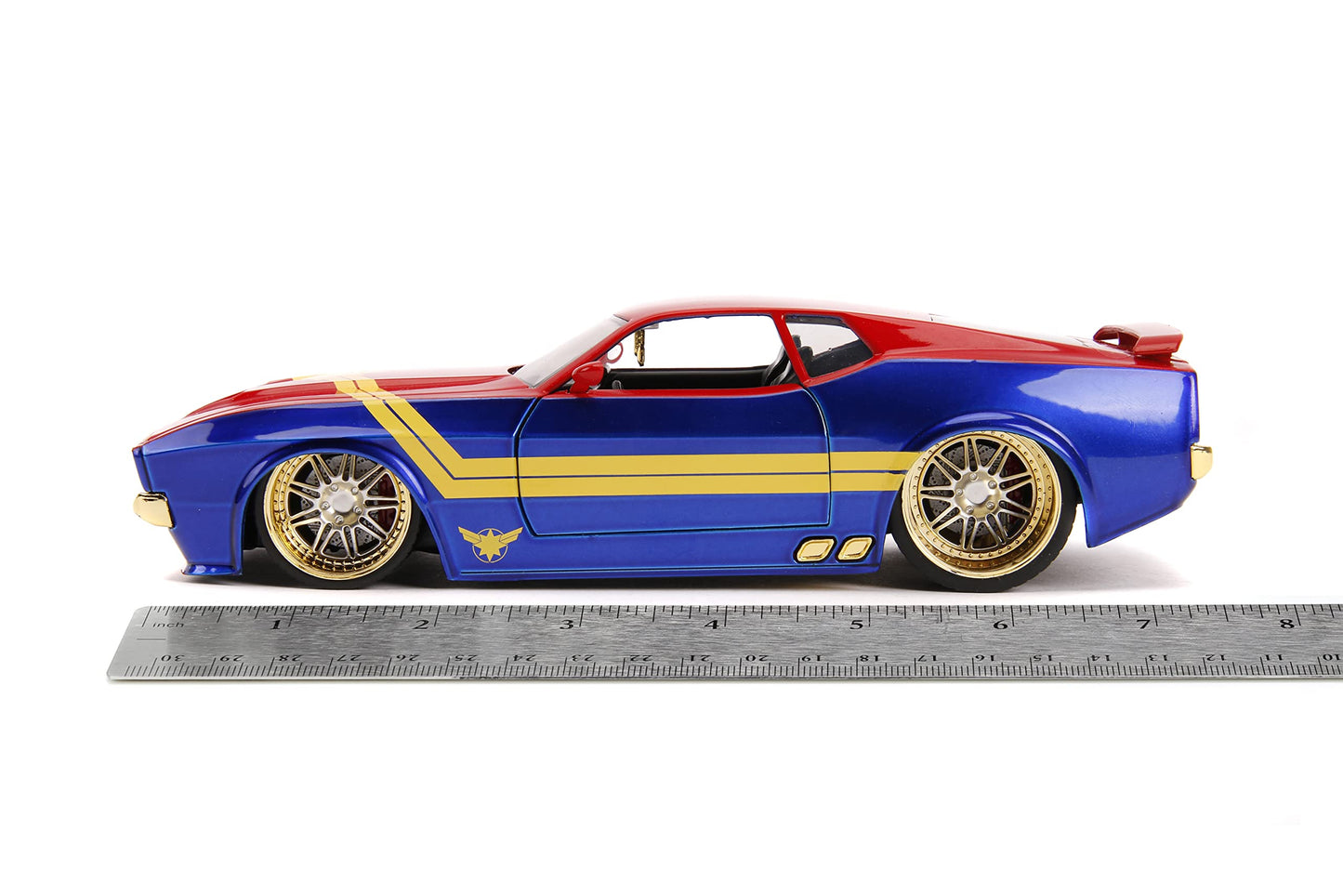 Jada Marvel 1:24 1973 Ford Mustang Mach 1 Die-cast Car with 2.75" Captain Marvel Figure, Toys for Kids and Adults