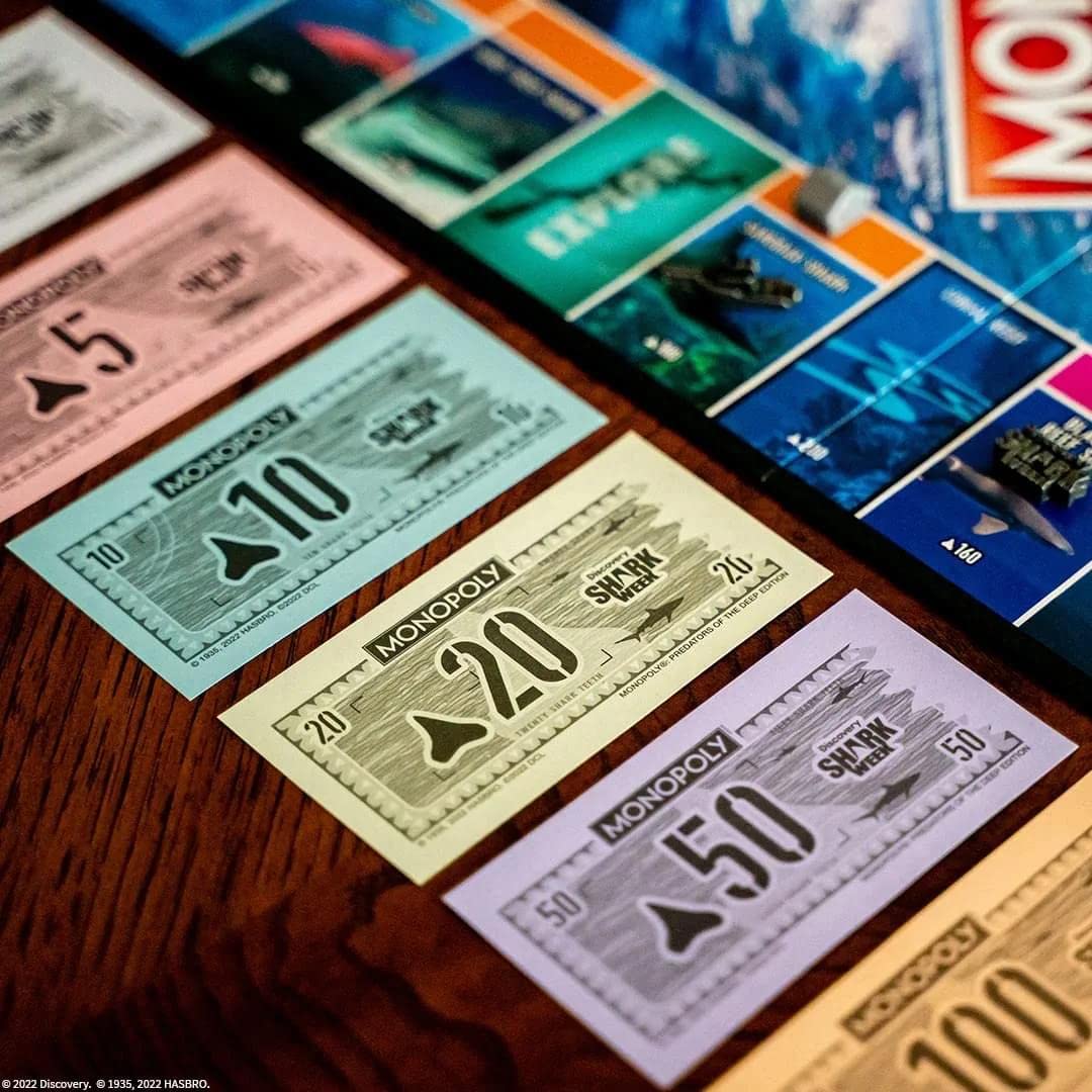 Monopoly: Shark Week Predators of The Deep
