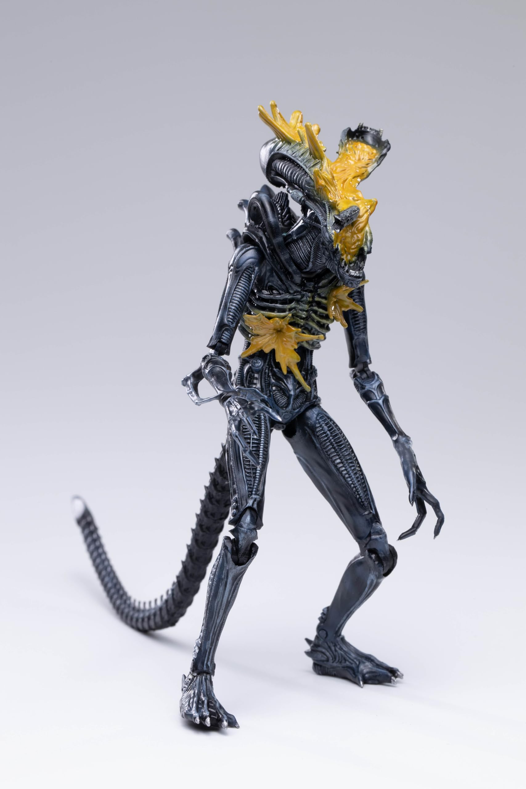 Hiya Toys Exquisite Mini Series 1/18 Scale 5 Inch Aliens Headshot Alien Warrior Action Figure