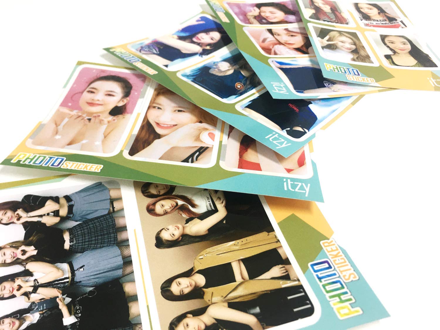ITZY Itzy - Guess Who [Day+Night+Day&Night Full Set ver.] [Pre Order] 3CD+3Photobook+3Folded Poer+Others with Tracking, Extra Derative ickers