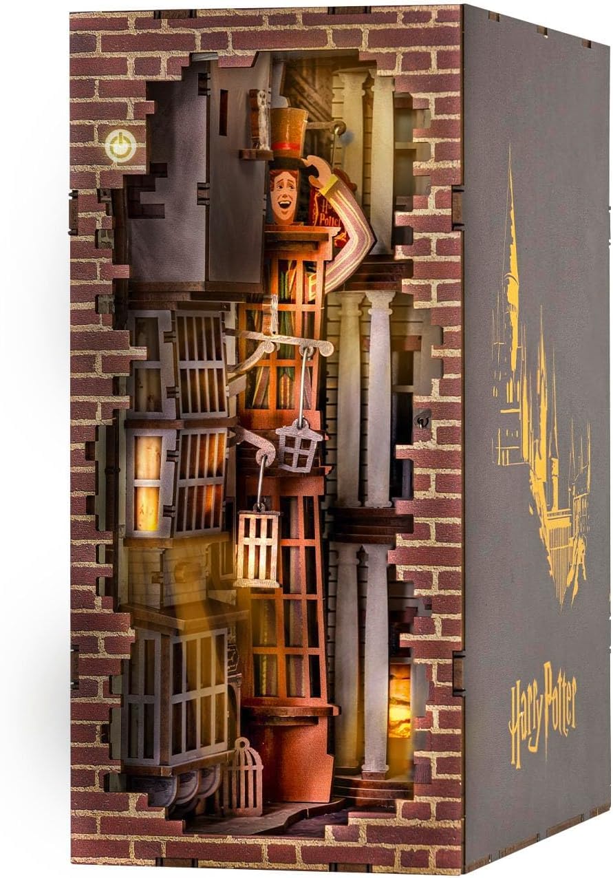 Revell Harry Potter Diagon Alley 3D Book Nook Wooden Puzzle Kit