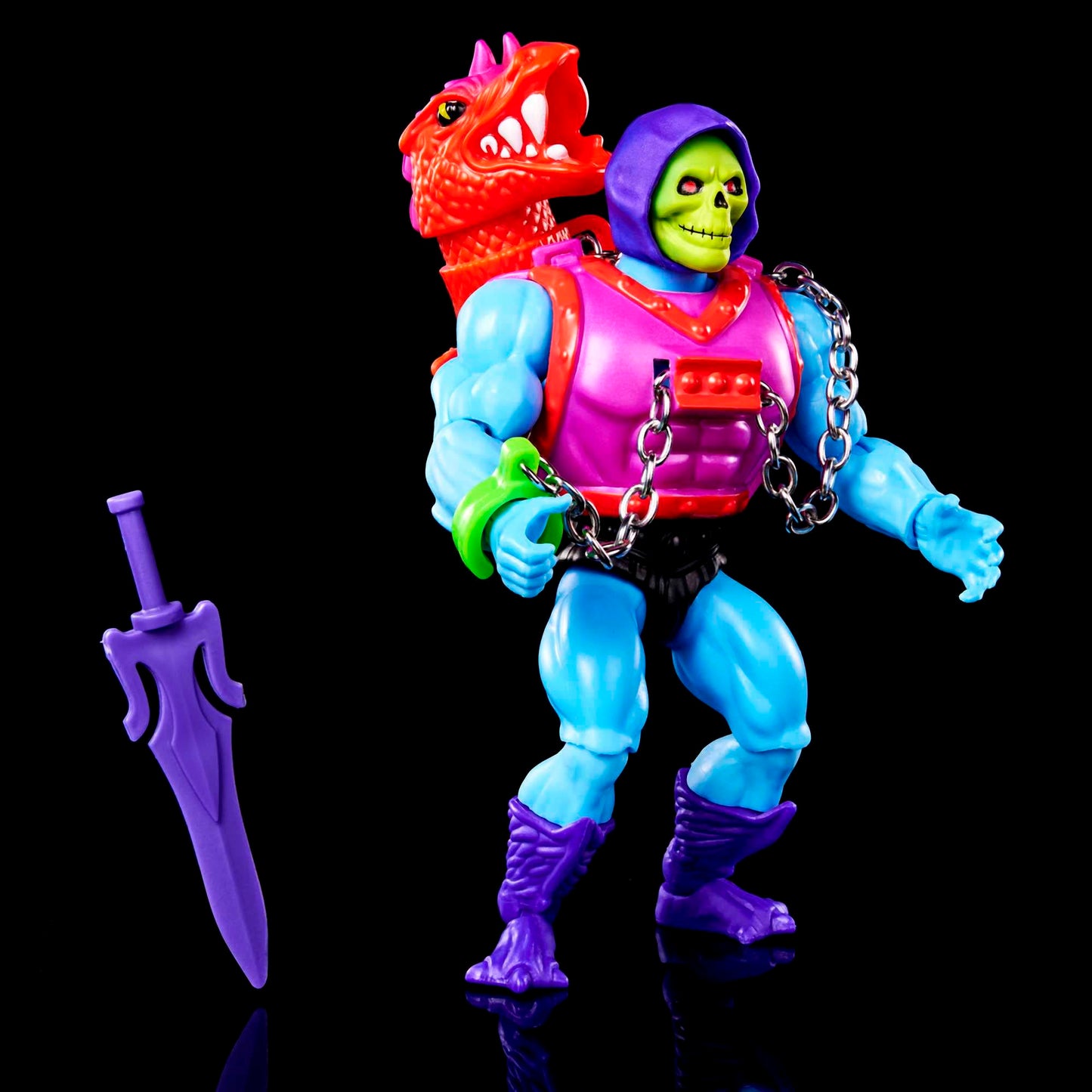 Masters of the Universe Origins Action Figure with Accessories, Deluxe Dragon Blast Skeletor 5.5-in MOTU Collectible