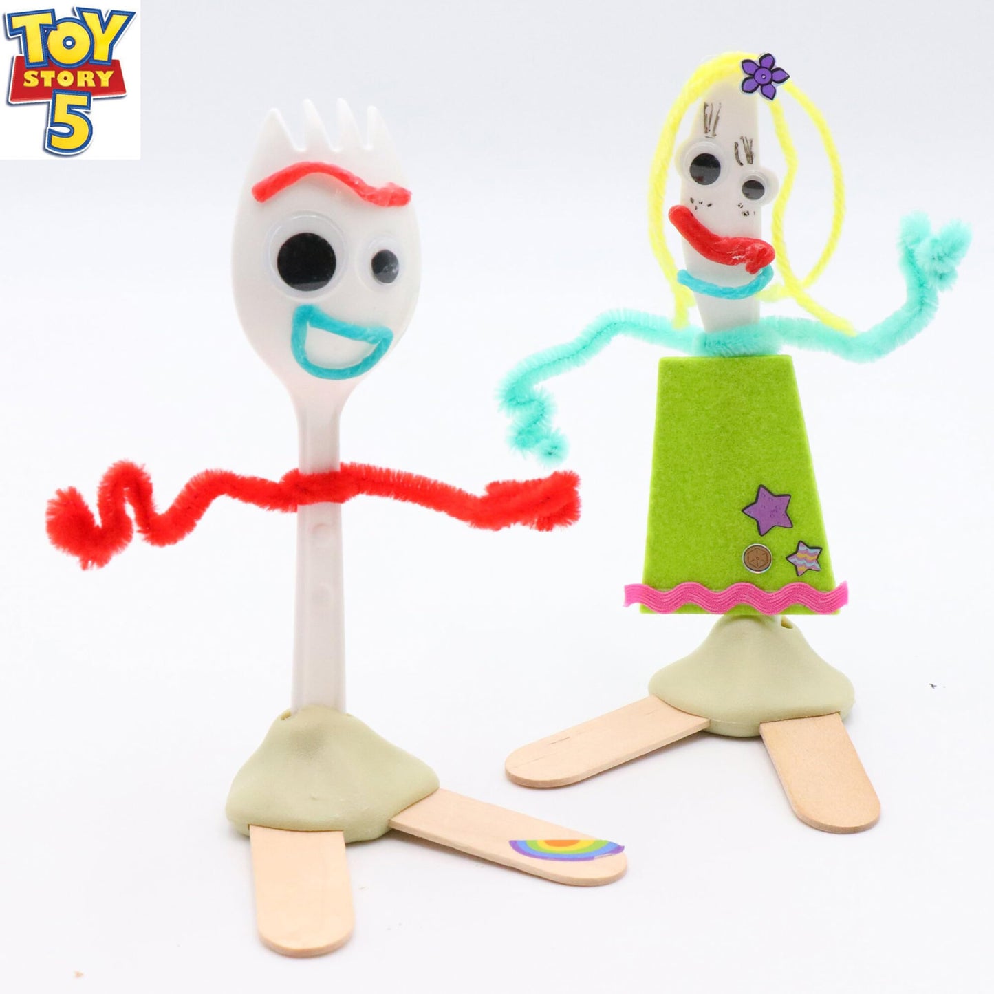 Tara Toys Disney Pixar Toy Story 5 Creativity Set - Art Activity Kit with 30+ Pieces - MYO Forky & Karen, Doodle Board & More - Fun Travel Set