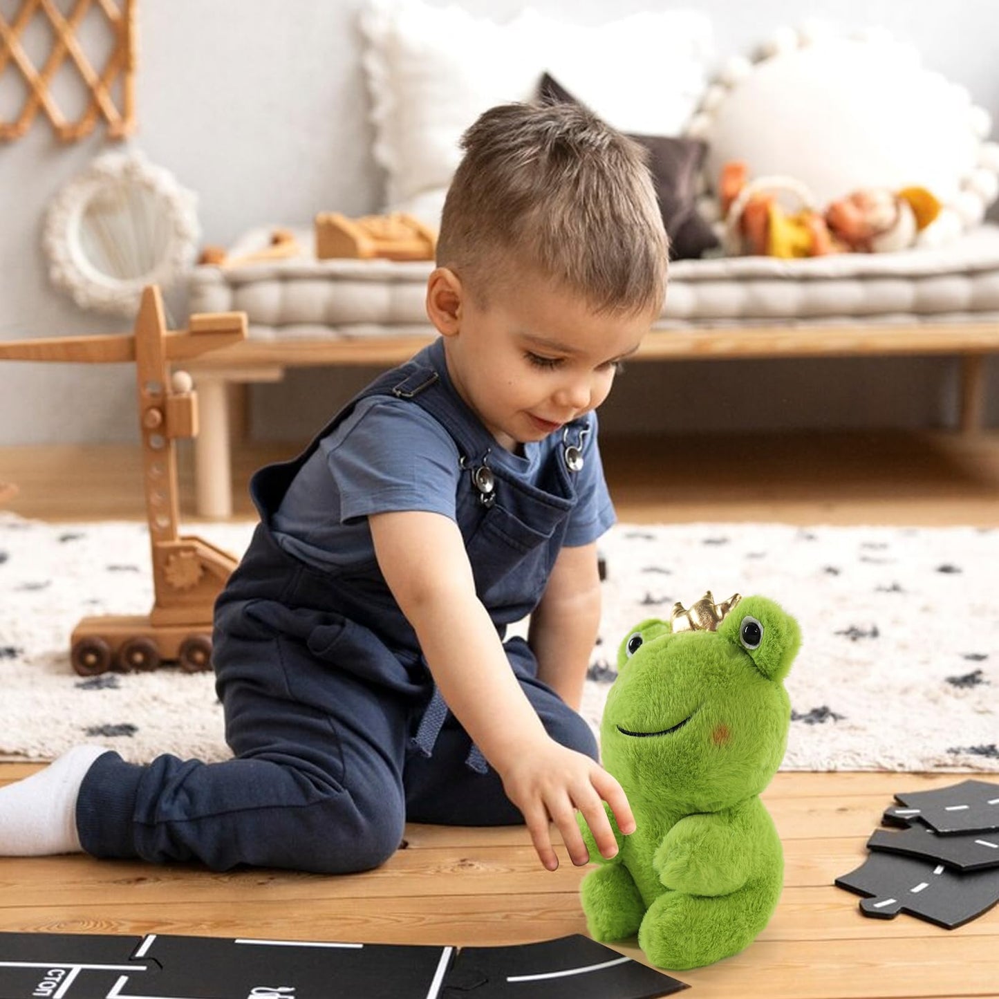 Sew Butiful Frog Plush, 9" Cute Green Stuff, Soft Frog Stuffed Animal Plushies, Birthday, for Girls, Kids