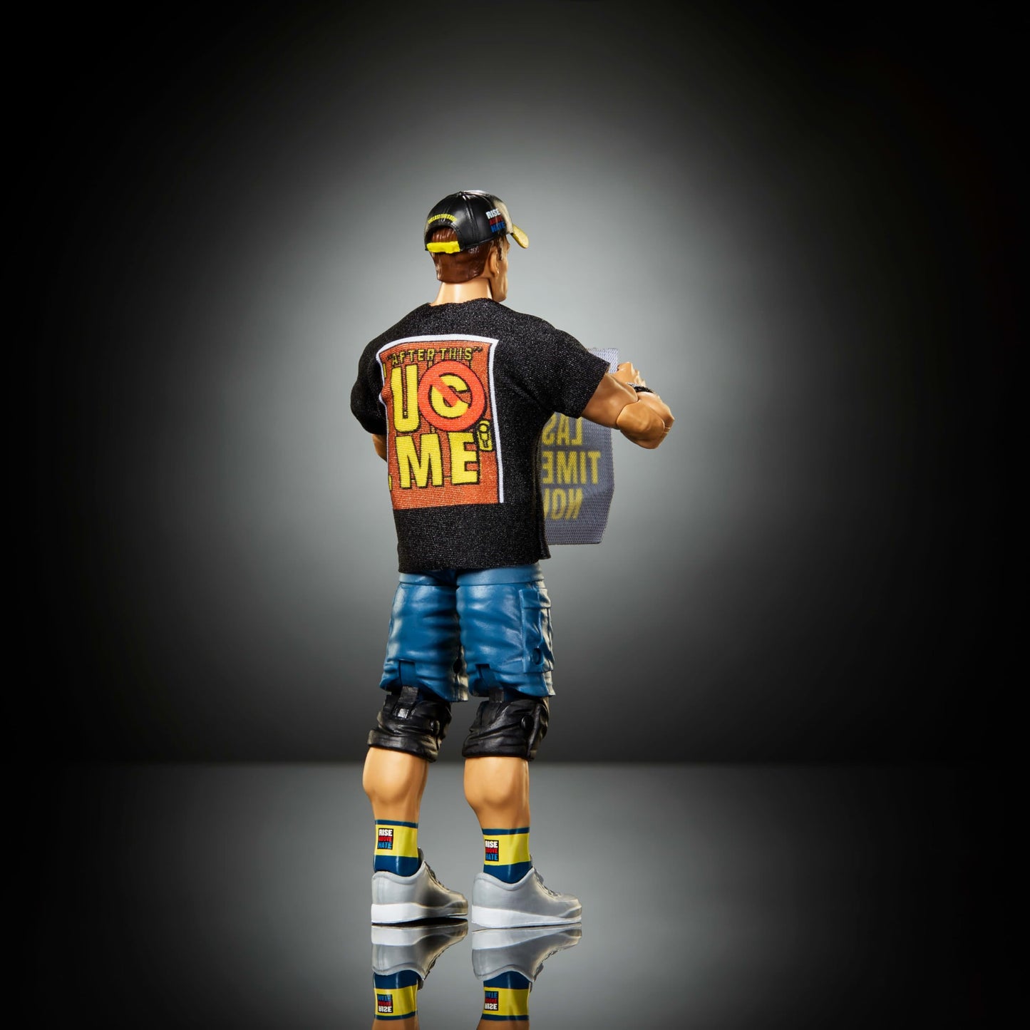 Mattel WWE Elite Collection Top Picks Action Figures & Accessories Set, 6-inch Collectible John Cena with Swappable Hands & Ring Gear