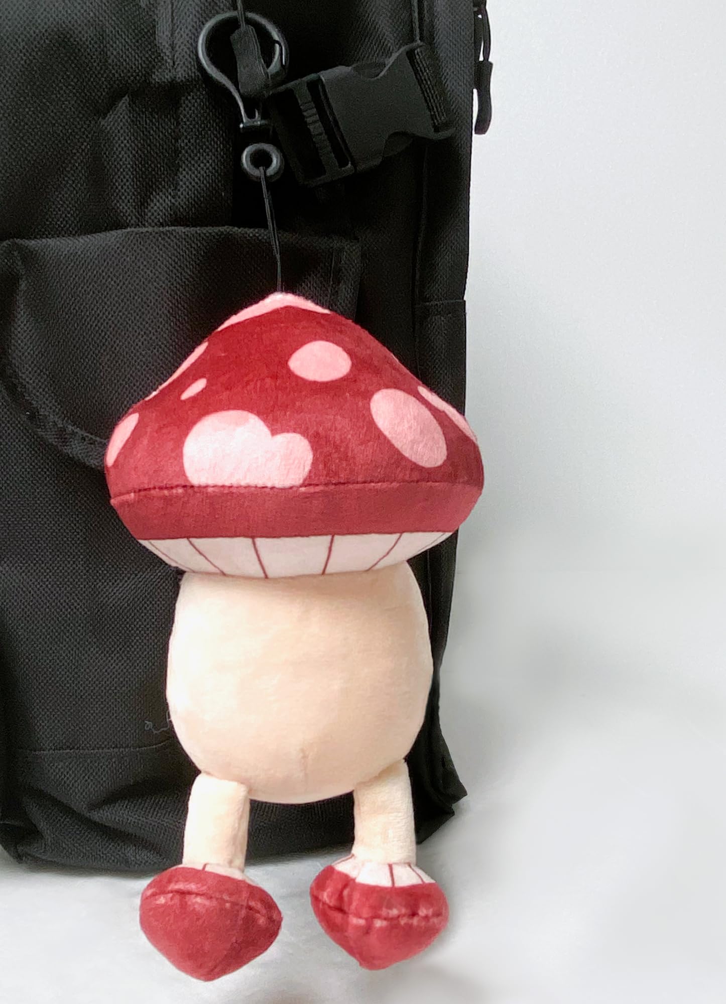 Great Eastern Entertainment Delicious in Dungeon - Walking Mushroom Plush 4.5" H