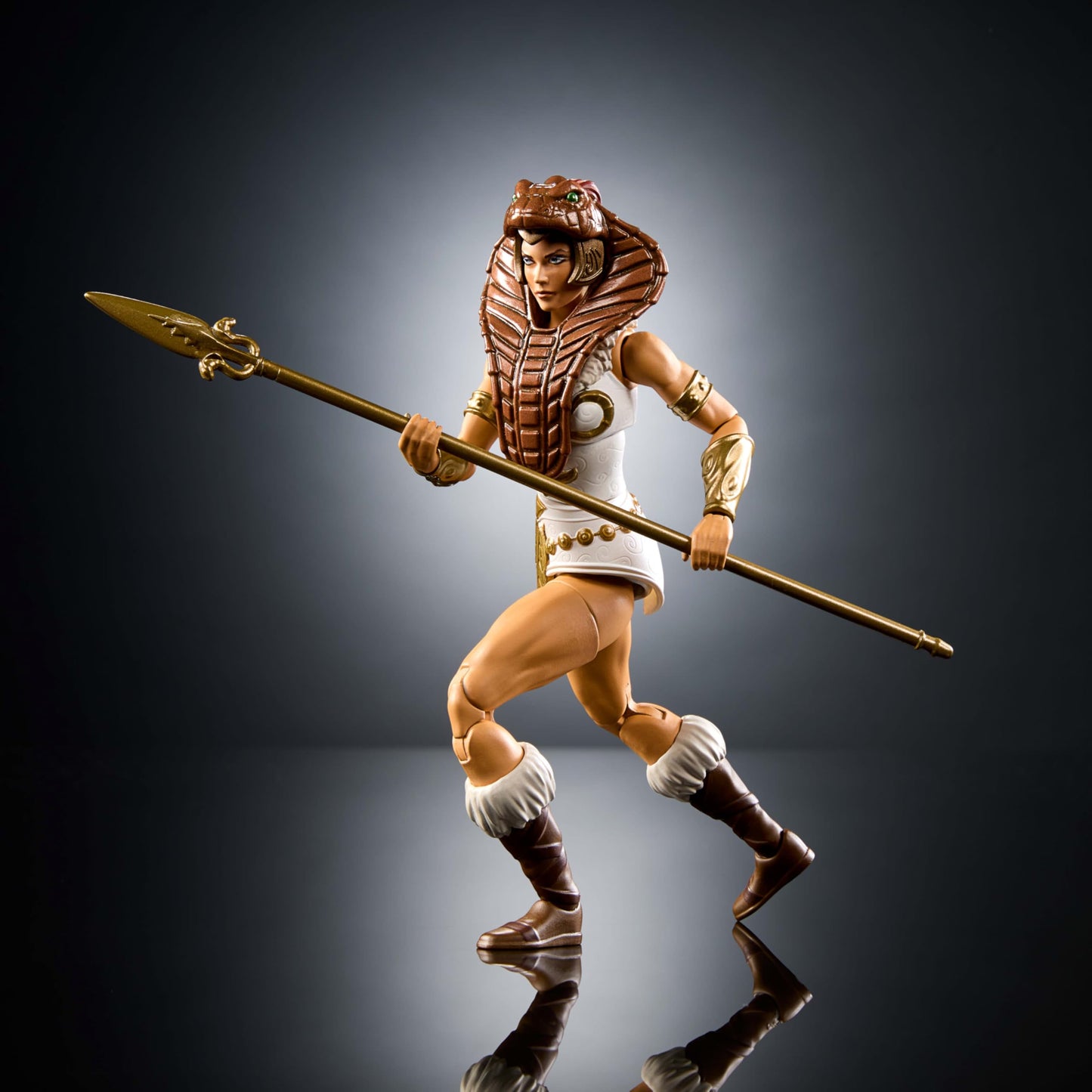 Masters of the Universe Masterverse Action Figure New Eternia Teela, 7 Inch Motu Toy 30 Articulations, Removable Cobra Hood, Weapons Accessories